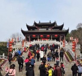 霸州湖北旅游攻略(七月湖北旅游攻略)