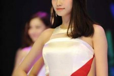 霸州成都特大模特兼职**(成都服拆模特兼职是实的吗)