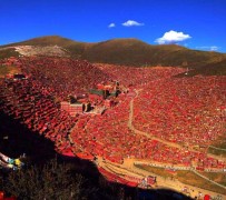 霸州色达旅游攻略(成都到色达旅游攻略)