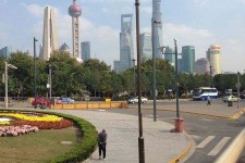霸州上海自助游(上海自助游团购)