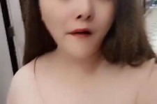 霸州美院系花兼职死商务模特(美院系花兼职商务模特第2部一边看球一边玩)