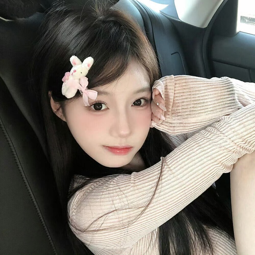 霸州伴游女生沈欣白的资料