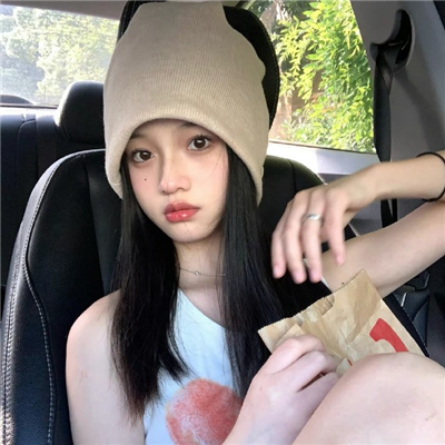 霸州伴游女生乙傲薇的资料
